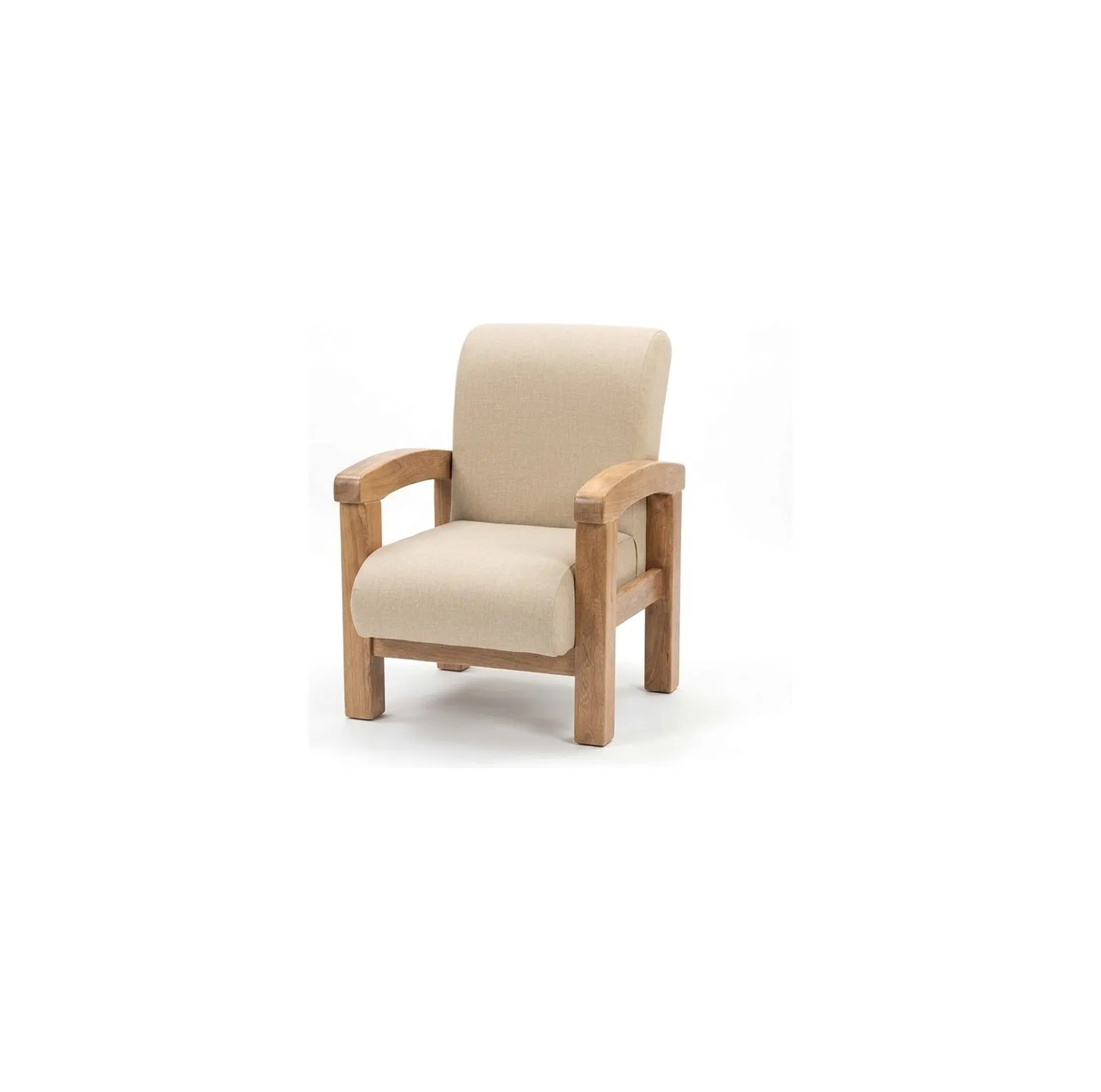 Poltronas en crema con marco de madera — ITER Muebles
